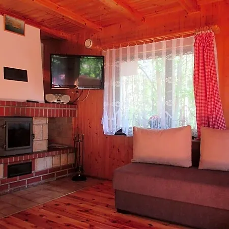 Nad Jeziorem Hotel Kretowiny